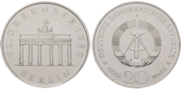 20-mark-brandenburger-tor-1990